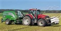 Traktor o press kopia.jpg